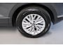 Volkswagen T-Roc 1.0 TSI Style - N.A.P. Airco, Cruise, Navi, PDC, Camera.