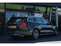 Volvo V60 B3 Inscription | Adaptive Cruise | Camera | Lighting-Pack | Verwarmbare Voorruit | Trekhaak | BLIS