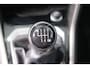Volkswagen T-Roc 1.0 TSI Style - N.A.P. Airco, Cruise, PDC, Navi.