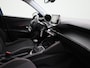 Peugeot 2008 1.2 PureTech Blue Lease Active | Achteruitrij Camera | Trekhaak | Apple Carplay / Android Auto | Cruise Controle |
