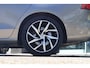 Volvo V60 T4 Momentum Pro 2.0 211PK | Camera | Memory | Leder | Pano | Stoelverwarming | Head-Up | Adaptive