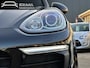 Porsche Cayenne 3.0 S E-Hybrid |Pano|Luchtvering|Lane assist|Comfort Seats|21 inch|Bose|Dealer/garage|