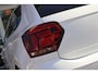 Volkswagen Polo 1.0 R-Line TSI 95pk | Virtual | Sensoren | Navi | Climate | Adaptive | Carplay