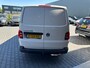 Volkswagen Transporter 2.0 TDI L2H1 Comfortline 150 PK!! trekhaak 3 persoons kasteninrichting