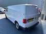 Volkswagen Transporter 2.0 TDI L2H1 Comfortline 150 PK!! trekhaak 3 persoons kasteninrichting