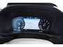 Volvo XC40 T4 190PK Automaat Momentum Pro Navigatie / Parkeersensoren Voor & achter / Parkeercamera achter / Semi Elek. wegklapbare trekhaak / Climate Control /  Getinte ramen vanaf de B-Stijl / Premium Audi Harman Kardon