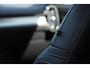 Volvo XC40 T4 190PK Automaat Momentum Pro Navigatie / Parkeersensoren Voor & achter / Parkeercamera achter / Semi Elek. wegklapbare trekhaak / Climate Control /  Getinte ramen vanaf de B-Stijl / Premium Audi Harman Kardon