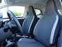 Toyota Aygo 1.0 VVT-i x-play | Apple Carplay | Camera | All Season