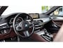 BMW 5-Serie M550i xDrive High Executive | Massage | Bowers & Wilkins | Schuifdak | Head-up | M Onderstel Professional | Stoelventilatie