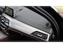 BMW 5-Serie M550i xDrive High Executive | Massage | Bowers & Wilkins | Schuifdak | Head-up | M Onderstel Professional | Stoelventilatie