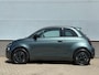 Fiat 500e 42kWh 118pk Aut G. Armani Edition | Panorama Dak | Adaptieve Cruise | Carplay | Navigatie | Parkeersensoren | Achteruitrij Camera