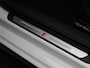 Audi A3 Sportback 35 TDI S edition 150 PK | S-line | Automaat | Navigatie | Panoramadak | Keyless | Adaptive Cruise Control | Trekhaak | Stoelverwarming | Virtual Cockpit | LED Matrix | Lichtmetalen velgen | Privacy glass |