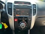 Kia Venga 1.4 CVVT Seven 2e eigenaar dealer onderhouden achteruit camera cruis control navigatie