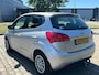 Kia Venga 1.4 CVVT Seven 2e eigenaar dealer onderhouden achteruit camera cruis control navigatie