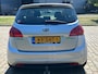 Kia Venga 1.4 CVVT Seven 2e eigenaar dealer onderhouden achteruit camera cruis control navigatie