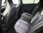 Volkswagen Golf 1.5eTSI/150PK R-Line Blackstyle DSG · Panoramadak · Navigatie · Camera + Parkeersensoren · Garantie tot mei 2026