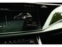 Audi Q8 55 TFSI e quattro S-Line S Facelift SQ8 style RS rood stiksel/gordels....