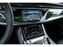 Audi Q8 55 TFSI e quattro S-Line S Facelift SQ8 style RS rood stiksel/gordels....