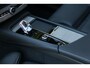 Volvo XC90 2.0 T8 Recharge AWD Ultimate Dark | Black Pack | Full Option | Luchtvering | Bowers&Wilkins | Trekhaak | Pilot Assist | 22" Velgen