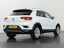 Volkswagen T-Roc 1.5 TSI Sport | Parkeercamera | Keyless Entry | Elektr. Achterklep | Dodehoekdetectie | Stoelverwarming |Carplay |