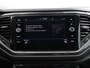 Volkswagen T-Roc 1.5 TSI Sport | Parkeercamera | Keyless Entry | Elektr. Achterklep | Dodehoekdetectie | Stoelverwarming |Carplay |