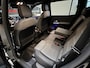 Mercedes-Benz GLB 250 AMG Line 224 PK / Incl BTW / Automaat / Panoramadak / AMG Leder Sport Stoel Pakket / 19" LM Velgen / Apple Carplay / Navigatie / Camera / LED / 1e Eigenaar!