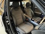 Mercedes-Benz GLB 250 AMG Line 224 PK / Incl BTW / Automaat / Panoramadak / AMG Leder Sport Stoel Pakket / 19" LM Velgen / Apple Carplay / Navigatie / Camera / LED / 1e Eigenaar!