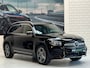 Mercedes-Benz GLB 250 AMG Line 224 PK / Incl BTW / Automaat / Panoramadak / AMG Leder Sport Stoel Pakket / 19" LM Velgen / Apple Carplay / Navigatie / Camera / LED / 1e Eigenaar!
