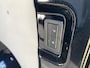 Ford Transit Custom 320 2.0 TDCI L2 H1 LIMITED | DC | 6-PERSOONS | 2X ZIJSCHUIFDEUR | WEGKLAPBARE TREKHAAK | BIJRIJDERSBANK | STOELVERWARMING | NAVIGATIE | SPIEGEL PAKKET | LED LAMPEN | VOORRUITVERWARMING | BIJRIJDERSBANK | PARKEERCAMERA