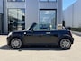 MINI Cooper Cabrio 1.6 | Leder/Clima/Cruise/17"/Windscherm/PDC/Apple CarPlay-Android Auto