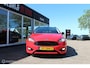 Ford Focus Wagon 1.5 Red Edition 18Inch/Trekhaak/NAP/Cruise