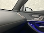 Mercedes-Benz EQC 400 4MATIC AMG-Line 80 kWh | 360 Camera | Distronic + | Schuifdak | Burmester | Keyless-Go | Trekhaak | Memory | Carbon | Zwarte Sierlijsten | Sfeerverlichting | Carplay | Getint Glas | Widescreen | LED | 19'' |