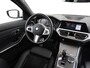 BMW 3-Serie 320i High Executive M-Pakket | Camera | Navigatie | Dealer onderhouden