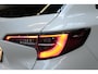 Toyota Corolla Touring Sports 1.8 Hybrid Dynamic Bi-Tone Limited, Elek Achterklep, Stoel & Stuur verwarming, 17" velgen, Apple Carplay/Android Auto!