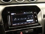 Suzuki Vitara 1.4 Boosterjet Select Smart Hybrid - ORIGINEEL NEDERLANDSE AUTO - AFNEEMBARE TREKHAAK - TREKGEWICHT 1500 KG!!! - NAVIGATIE - DODEHOEK DETECTIE - TWO TONE LAK - CLIMATE CONTROL - VOORSTOELEN VERWARMD