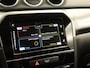 Suzuki Vitara 1.4 Boosterjet Select Smart Hybrid - ORIGINEEL NEDERLANDSE AUTO - AFNEEMBARE TREKHAAK - TREKGEWICHT 1500 KG!!! - NAVIGATIE - DODEHOEK DETECTIE - TWO TONE LAK - CLIMATE CONTROL - VOORSTOELEN VERWARMD