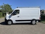 Renault Master T28 2.3 dCi 135 L1H1 Work Edition TREKHAAK / PARKEERSENSOREN VOOR, ACHTER + CAMERA / AIRCO / NAVIGATIE / CRUISE CONTROLE.