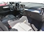 Volvo XC40 B4 Plus Dark | Blis | Trekhaak | Stoel met geheugen | Stuur&Stoel verwarming |