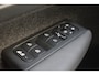 Volvo XC40 B4 Plus Dark | Blis | Trekhaak | Stoel met geheugen | Stuur&Stoel verwarming |