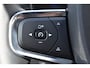 Volvo XC40 B4 Plus Dark | Blis | Trekhaak | Stoel met geheugen | Stuur&Stoel verwarming |