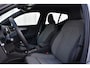 Volvo XC40 B4 Plus Dark | Blis | Trekhaak | Stoel met geheugen | Stuur&Stoel verwarming |