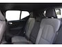 Volvo XC40 B4 Plus Dark | Blis | Trekhaak | Stoel met geheugen | Stuur&Stoel verwarming |