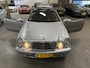 Mercedes-Benz CLK Cabrio 200 K. Avantgarde / NIEUWE APK / NAP / RIJDT SCHAKELT GOED