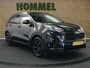 Kia Sportage 1.6 T-GDI Black Edition - ORIGINEEL NEDERLANDSE AUTO - ELEKTRISCHE PANORAMADAK - ELEKTRISCHE ACHTERKLEP - NAVIGATIE FULL-MAP - VOORSTOELEN/ACHTERBANK VERWAMD - KEYLESS ENTRY/START - LEDEREN BEKLEDING - CRUISE CONTROL - PARKEERSENSOREN VOOR EN ACHTER