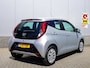 Toyota Aygo 1.0 VVT-i x-play Automaat | Navigatie | Cruise | NAP | Airco