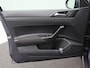 Volkswagen Polo 1.0 TSi Life Business | Navigatie | Climate Controle | Adaptive Cruise | Stoelverwarming | 15 Inch | Parkeersensoren | 68.316 Km!!