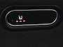 Mercedes-Benz A-klasse 180 d Business Solution AMG | Panoramadak | AMG Line | Stoelverwarming | Apple Carplay | Achteruitrijcamera | Full LED | Navigatie | Cruise Control | LMV 18