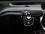 Mercedes-Benz A-klasse 180 d Business Solution AMG | Panoramadak | AMG Line | Stoelverwarming | Apple Carplay | Achteruitrijcamera | Full LED | Navigatie | Cruise Control | LMV 18