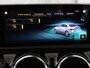 Mercedes-Benz A-klasse 180 d Business Solution AMG | Panoramadak | AMG Line | Stoelverwarming | Apple Carplay | Achteruitrijcamera | Full LED | Navigatie | Cruise Control | LMV 18