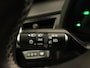 Lexus UX 250h Preference Line - ORIGINEEL NEDERLANDSE AUTO - APPLE CARPLAY/ANDROID AUTO - ADAPTIEVE CRUISE CONTROL - DODEHOEKDETECTIE - KEYLESS ENTRY/START - LICHTMETALEN VELGEN 18'INCH - PARKEERSENSOREN VOOR EN ACHTER - LED LAMPEN VOOR EN ACHTER